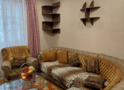 İcarəyə verilir 4 otaqlı 100 m2 yeni tikili 8 Noyabr m.