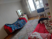 Satılır 1 otaqlı 45 m2 köhnə tikili Nizami r.