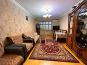 Satılır 3 otaqlı 85 m2 köhnə tikili Avtovağzal m.