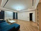 Satılır 3 otaqlı 110 m2 yeni tikili 28 May m.