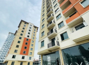 Satılır 2 otaqlı 80 m2 yeni tikili Bakı