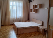 İcarəyə verilir 2 otaqlı 70 m2 yeni tikili 20 yanvar m.