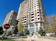 Satılır 2 otaqlı 100 m2 yeni tikili 28 May m.