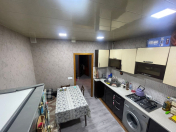 Satılır 3 otaqlı 80 m2 köhnə tikili Neftçilər m.