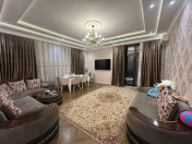 Satılır 3 otaqlı 142 m2 yeni tikili Şah İsmayıl Xətai m.