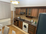 İcarəyə verilir 2 otaqlı 83 m2 yeni tikili İnşaatçılar m.