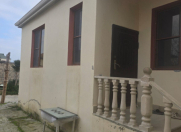 Satılır 3 otaqlı 80 m2 həyət evi Buzovna