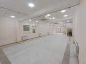 İcarəyə verilir 1 otaqlı 120 m2 obyekt 28 May m.