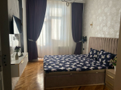 Satılır 2 otaqlı 52 m2 yeni tikili Neapol dairəsi