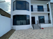 Satılır 5 otaqlı 200 m2 həyət evi Binə