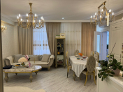 İcarəyə verilir 3 otaqlı 107 m2 yeni tikili 8 Noyabr m.