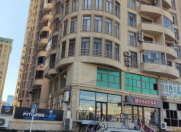 Satılır 4 otaqlı 200 m2 yeni tikili Şah İsmayıl Xətai m.