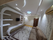 Satılır 3 otaqlı 75 m2 köhnə tikili Xalqlar Dostluğu m.