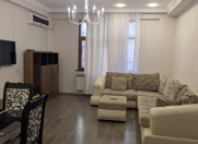 İcarəyə verilir 2 otaqlı 65 m2 yeni tikili Şah İsmayıl Xətai m.