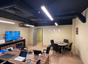 İcarəyə verilir 3 otaqlı 120 m2 ofis Elmlər Akademiyası m.