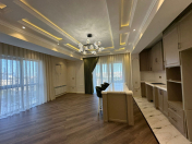 Satılır 4 otaqlı 130 m2 yeni tikili Ağ şəhər