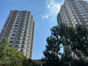 Satılır 4 otaqlı 209 m2 yeni tikili 28 May m.