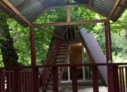 Satılır 8 otaqlı 200 m2 obyekt Oğuz