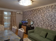 Satılır 2 otaqlı 50 m2 köhnə tikili Elmlər Akademiyası m.