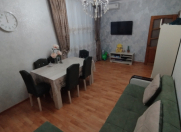 Satılır 2 otaqlı 45 m2 köhnə tikili Bakıxanov