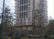 Satılır 4 otaqlı 240 m2 yeni tikili Qış parkı