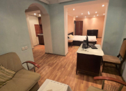 Satılır 2 otaqlı 40 m2 köhnə tikili Elmlər Akademiyası m.