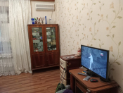 İcarəyə verilir 3 otaqlı 66 m2 köhnə tikili İçəri Şəhər m.