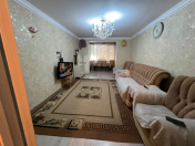 İcarəyə verilir 3 otaqlı 75 m2 köhnə tikili Qara Qarayev m.