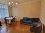 İcarəyə verilir 2 otaqlı 55 m2 köhnə tikili 28 May m.