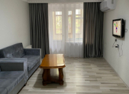 İcarəyə verilir 3 otaqlı 80 m2 köhnə tikili Gənclik m.