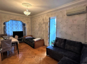 Satılır 2 otaqlı 65 m2 köhnə tikili Həzi Aslanov m.