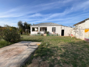 Satılır 2 otaqlı 100 m2 həyət evi Albalı