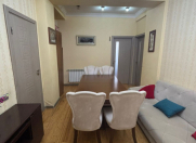 Satılır 2 otaqlı 90 m2 yeni tikili Bakı