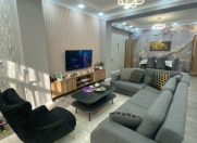 Satılır 3 otaqlı 130 m2 yeni tikili Gənclik m.