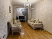 Satılır 4 otaqlı 100 m2 köhnə tikili Əhmədli m.