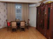 İcarəyə verilir 2 otaqlı 61 m2 yeni tikili Neftçilər m.