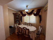 Satılır 2 otaqlı 50 m2 köhnə tikili İnşaatçılar m.