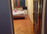 Satılır 2 otaqlı 43 m2 köhnə tikili İnşaatçılar m.