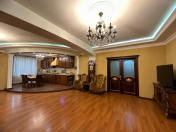 Satılır 3 otaqlı 150 m2 yeni tikili Nəriman Nərimanov m.