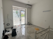 İcarəyə verilir 2 otaqlı 45 m2 obyekt 28 May m.