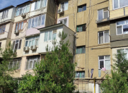 Satılır 2 otaqlı 50 m2 köhnə tikili Bakı Dövlət Universiteti