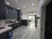 Satılır 3 otaqlı 88 m2 yeni tikili Şah İsmayıl Xətai m.