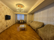 İcarəyə verilir 3 otaqlı 107 m2 yeni tikili 20 yanvar m.