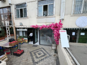 Satılır 2 otaqlı 90 m2 obyekt 8 Noyabr m.