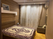 İcarəyə verilir 3 otaqlı 102 m2 yeni tikili 8 Noyabr m.