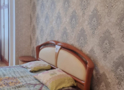 İcarəyə verilir 2 otaqlı 70 m2 köhnə tikili 8 km