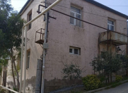 Satılır 6 otaqlı 175 m2 həyət evi Y.Günəşli