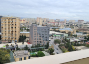 İcarəyə verilir 3 otaqlı 140 m2 yeni tikili Gənclik m.