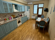 İcarəyə verilir 3 otaqlı 120 m2 yeni tikili Bayıl