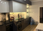 İcarəyə verilir 4 otaqlı 140 m2 yeni tikili Əhmədli